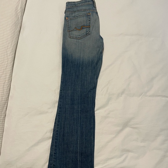 Seven for all mankind bootcut jeans. Size 28 - Picture 3 of 4